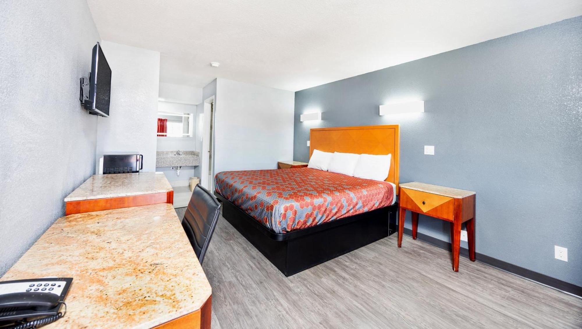 Executive Inn Hondo Экстерьер фото