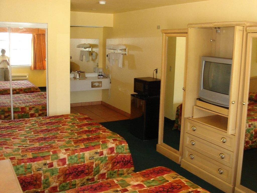 Executive Inn Hondo Номер фото